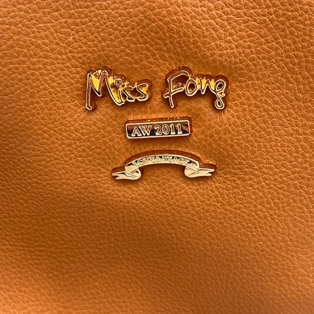 Miss Fong Cross Body mini Diaper bag chestnut brown multi pocket purse Read-FLAW - Picture 2 of 13